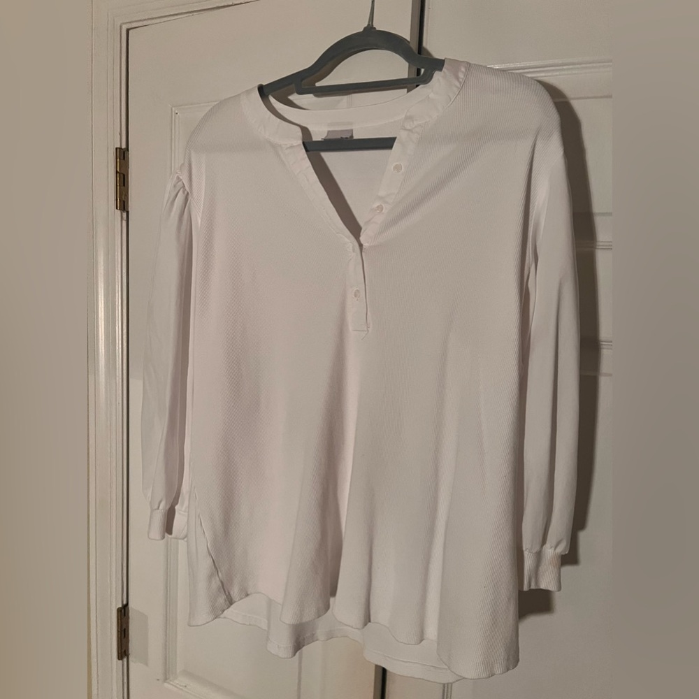 Chico's white puff sleeve 3/4 length puff sleeve